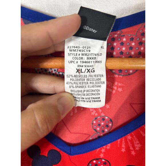 Disney Scrub Top XL Red White Blue Mickey Mouse Heads Patriotic 4th of July Star - Picture 7 of 9